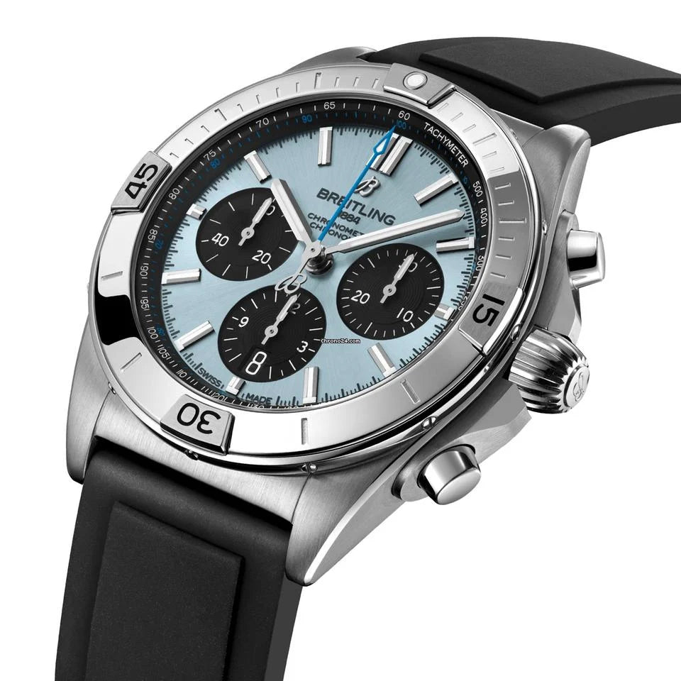 BREITLING Chronomat B01 42mm Stainless steel case, Bluer dial, Rubber strap